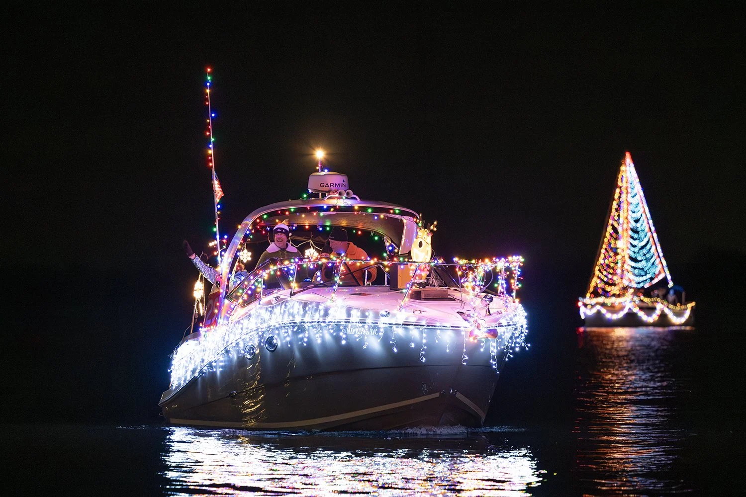 Photographing the Eastport Yacht Club Lights parade — Jay Fleming